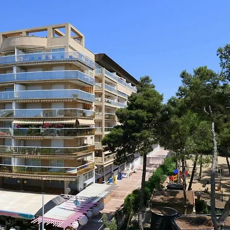 Park Apartment *
