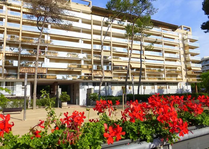 Апартаменты Park Салоу